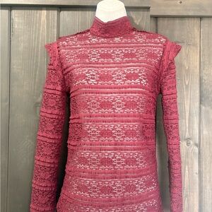 Melrose and market Burgundy Lace Long Sleeve Top undershirt, small